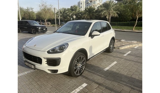 Porsche Cayenne 2016 white color used car