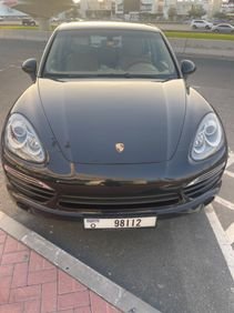 Porsche Cayenne 2014 Black color used car