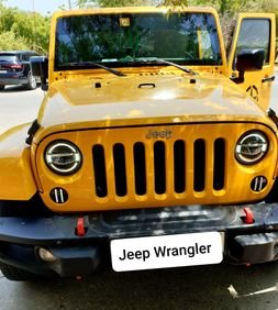 Jeep Wrangler 2015 Yellow color used car