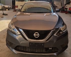 Nissan Sentra 2018 Gray color used car