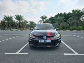 Volkswagen Golf 2018 Black color used car