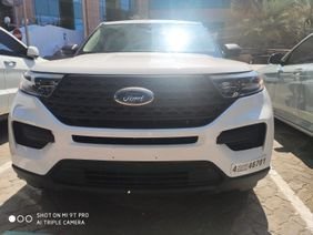 Ford Explorer 2021 White color used car