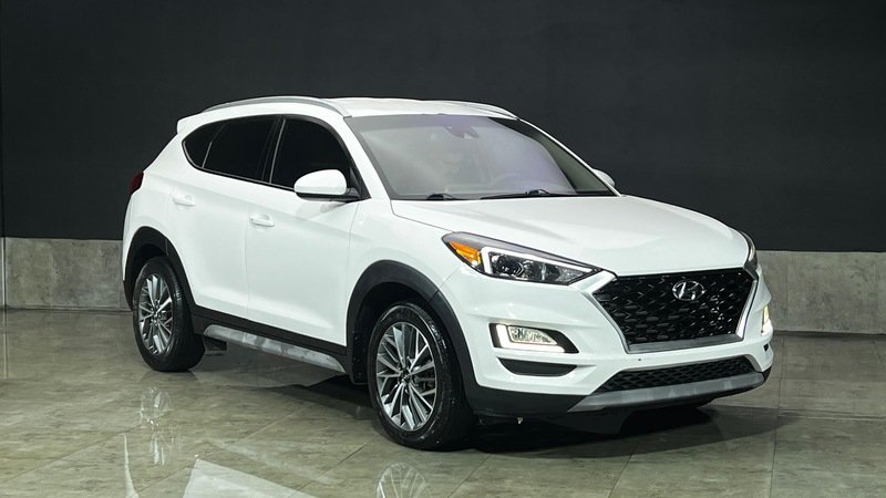 Hyundai Tucson 2021 White color used car