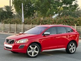 Volvo XC60 2010 Red color used car