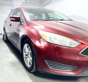 Ford Focus 2016 Red color used car
