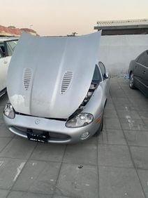 2001 XKR 72000