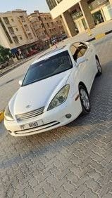Well maintained “2005 Lexus ES-Series