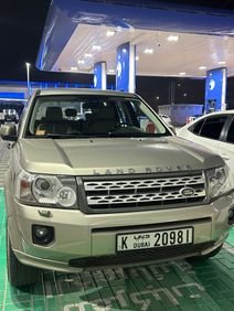 For sale in Dubai 2011 LR2