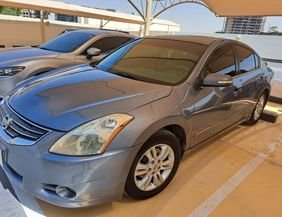 Well maintained “2012 Nissan Altima