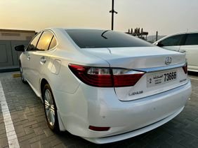 GCC 2014 Lexus ES-Series