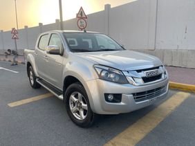 For sale in Sharjah 2015 D-Max