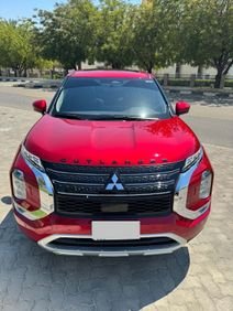 Well maintained “2023 Mitsubishi Outlander