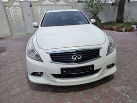 For sale in Sharjah 2012 G-Series