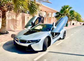 For sale in Fujairah 2018 i8