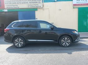 2020 Mitsubishi Outlander American