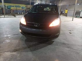 For sale in Sharjah 2008 Sienna