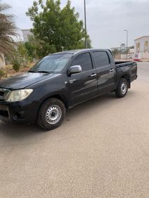 2011 Hilux 294000