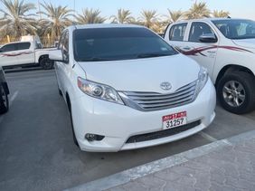 135000 2011 Sienna