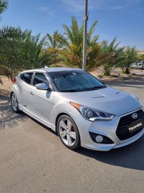 For sale in Abu Dhabi 2015 Veloster