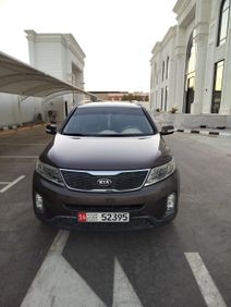 For sale in Abu Dhabi 2015 Sorento