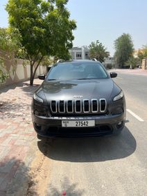 For sale in Dubai 2016 Cherokee