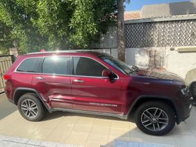 GCC 2017 Jeep Cherokee