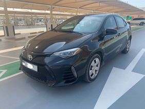 For sale in Sharjah 2017 Corolla