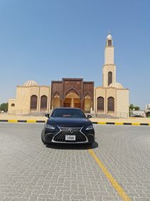 Well maintained “2024 Lexus ES-Series