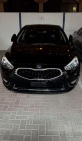 137000 2014 Cadenza