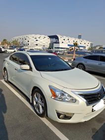 201000 2015 Altima