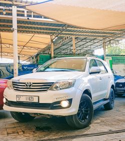 220000 2015 Fortuner