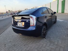 Well maintained “2015 Toyota Prius