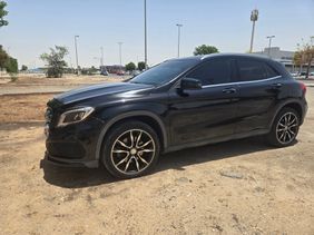 American 2017 Mercedes-Benz GLA