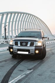 216000 2006 Armada