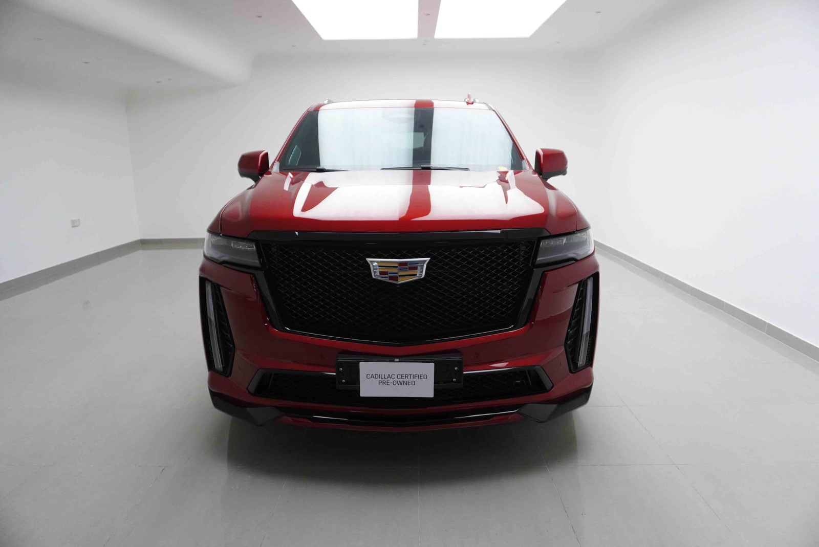GCC 2023 Cadillac Escalade