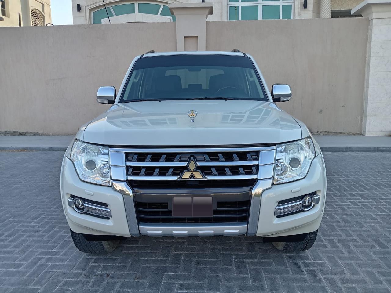 2018 Pajero 3800 CC  Full Options Factory paint