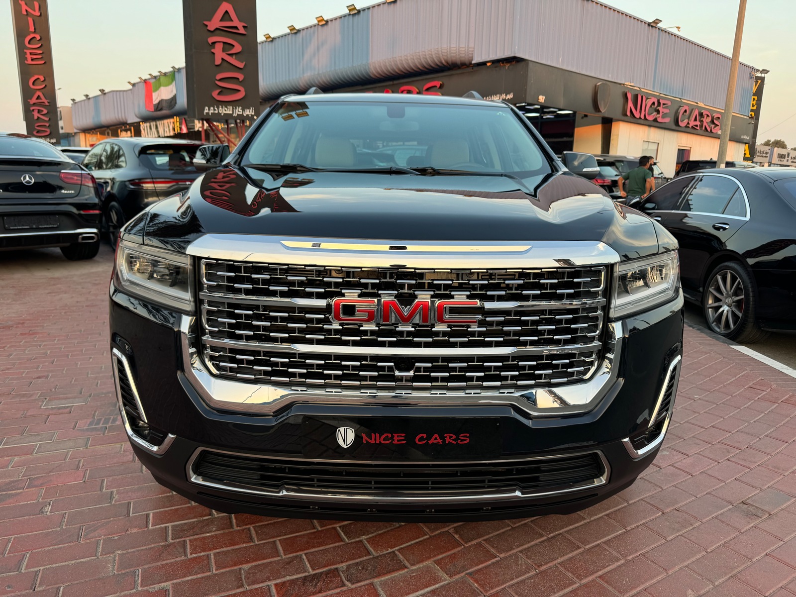 GCC 2021 GMC Acadia