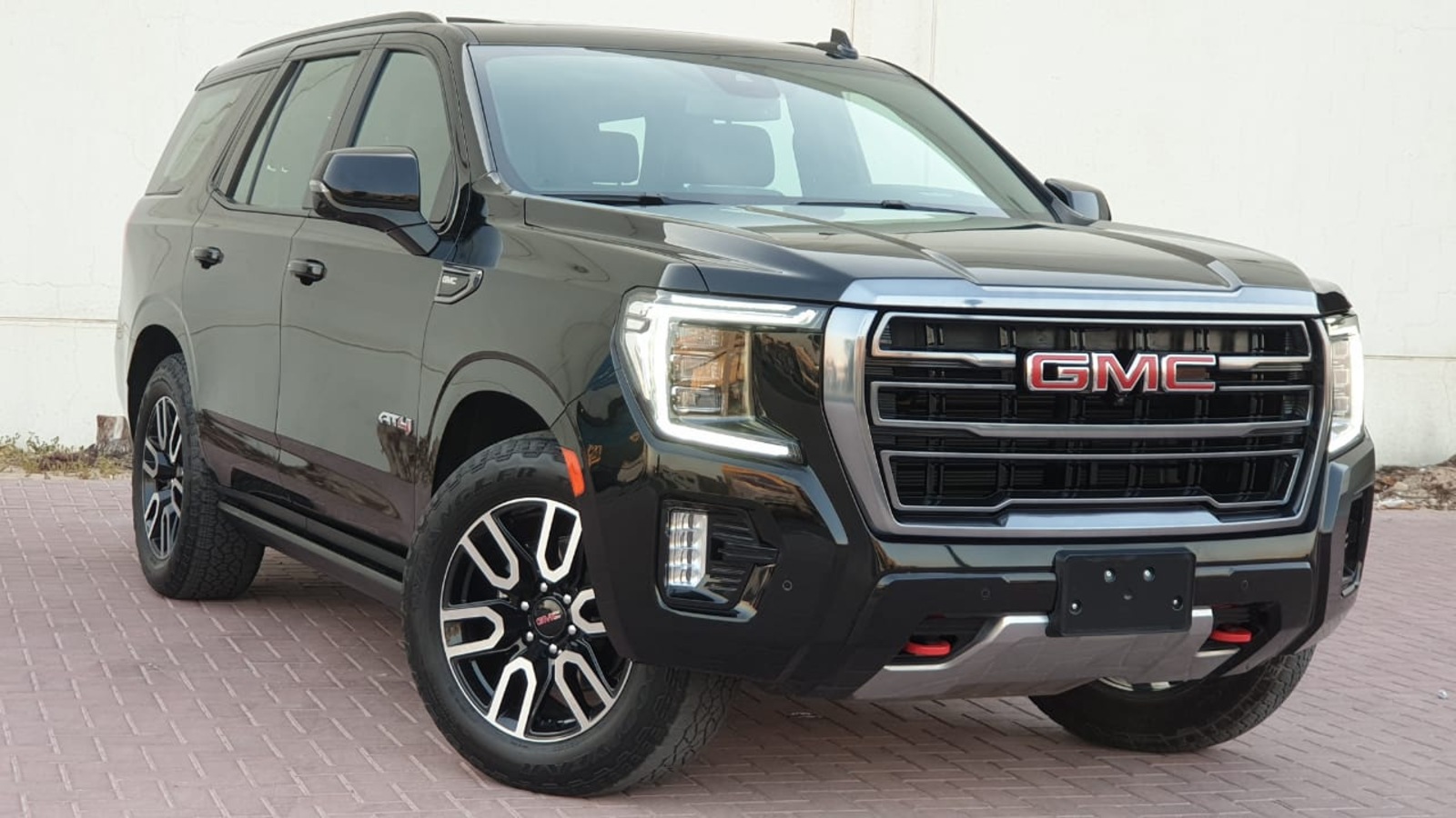 Well maintained “2023 GMC Yukon
